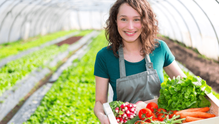 453+Farm Staff Agriculture farm worker jobs in UK